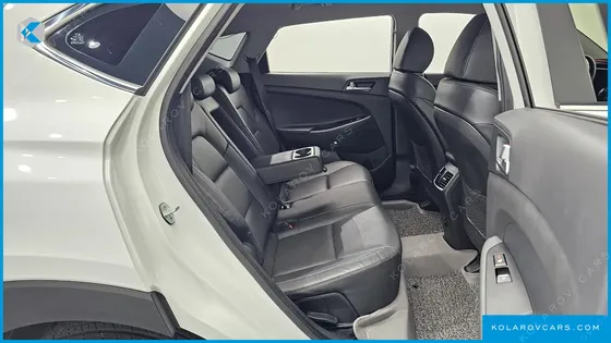 HYUNDAI TUCSON DIESEL 2.0 4WD