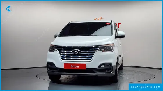 HYUNDAI STAREX URBAN 9-SEATER