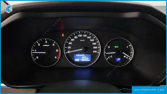 HYUNDAI STAREX URBAN 9-SEATER