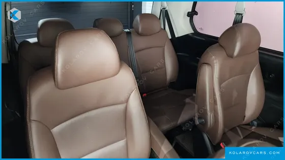 HYUNDAI STAREX URBAN 9-SEATER