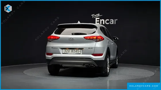 HYUNDAI TUCSON DIESEL 2.0 2WD