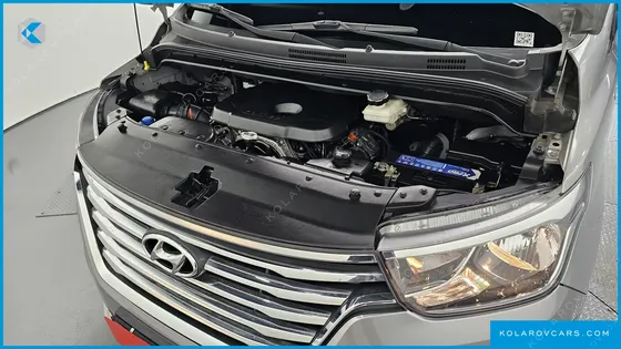 HYUNDAI STAREX 4WD WAGON 12-SEATER
