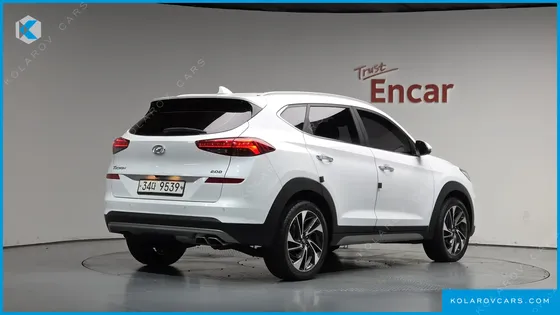 HYUNDAI TUCSON DIESEL 2.0 2WD