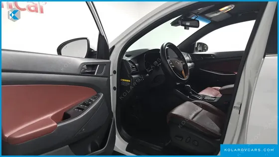 HYUNDAI TUCSON DIESEL 2.0 2WD