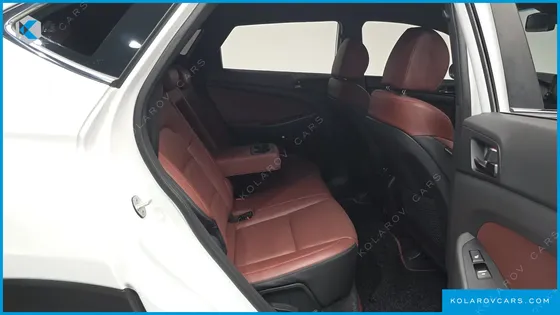 HYUNDAI TUCSON DIESEL 2.0 2WD