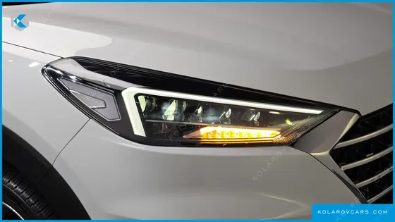 HYUNDAI TUCSON DIESEL 2.0 2WD