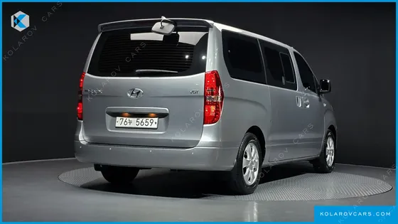 HYUNDAI STAREX WAGON 12-SEATER