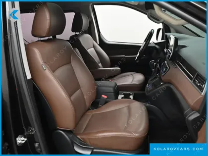HYUNDAI STAREX URBAN 9-SEATER