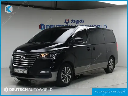 HYUNDAI STAREX URBAN 9-SEATER