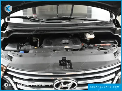 HYUNDAI STAREX URBAN 9-SEATER