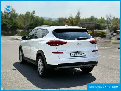 HYUNDAI TUCSON DIESEL 2.0 2WD