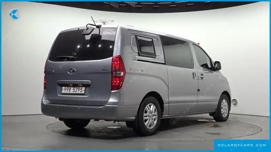 HYUNDAI STAREX CAMPING CAR