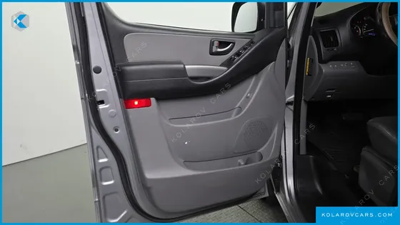 HYUNDAI STAREX CAMPING CAR