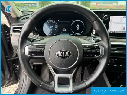 KIA K5 SIGNATURE