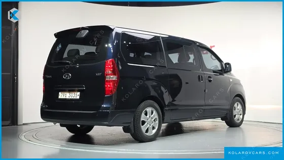 HYUNDAI STAREX WAGON 12-SEATER