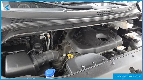 HYUNDAI STAREX WAGON 12-SEATER