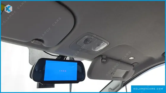HYUNDAI STAREX WAGON 12-SEATER