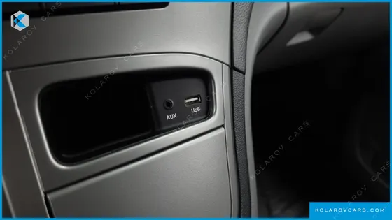 HYUNDAI STAREX WAGON 12-SEATER