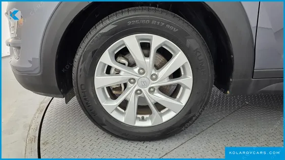 HYUNDAI TUCSON DIESEL 2.0 2WD