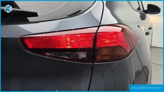 HYUNDAI TUCSON DIESEL 2.0 2WD