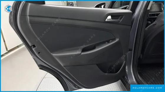HYUNDAI TUCSON DIESEL 2.0 2WD