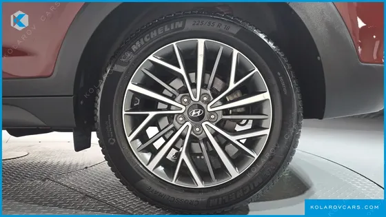 HYUNDAI TUCSON GASOLINE 1.6 TURBO 2WD
