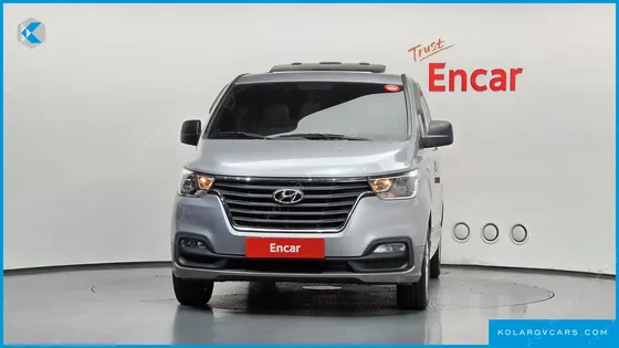 HYUNDAI STAREX WAGON 11-SEATER