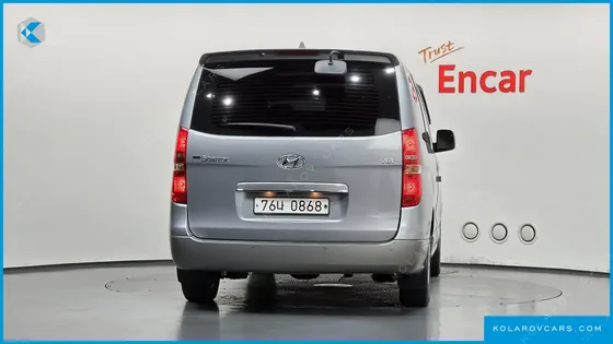HYUNDAI STAREX WAGON 11-SEATER