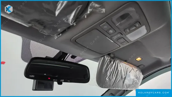 HYUNDAI STAREX WAGON 11-SEATER
