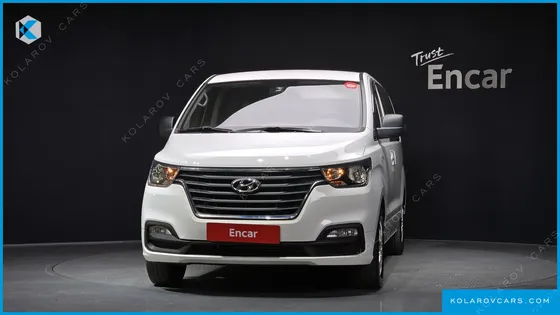 HYUNDAI STAREX URBAN 9-SEATER