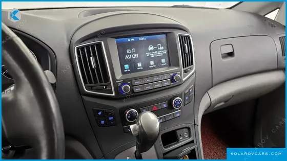 HYUNDAI STAREX URBAN 9-SEATER