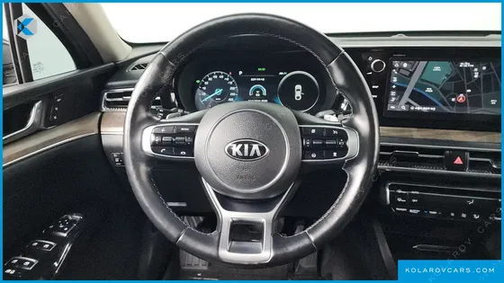 KIA K5 SIGNATURE