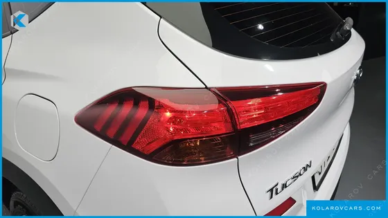 HYUNDAI TUCSON DIESEL 2.0 2WD