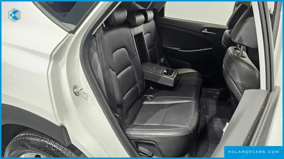 HYUNDAI TUCSON DIESEL 2.0 2WD