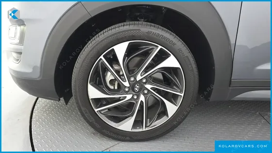 HYUNDAI TUCSON DIESEL 2.0 2WD