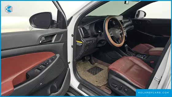 HYUNDAI TUCSON DIESEL 2.0 2WD
