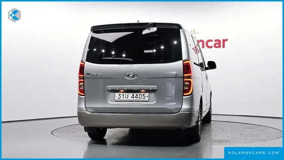 HYUNDAI STAREX URBAN 9-SEATER