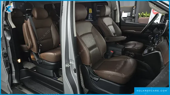 HYUNDAI STAREX URBAN 9-SEATER