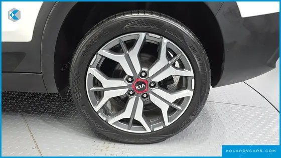 KIA SELTOS GASOLINE 1.6 TURBO 2WD
