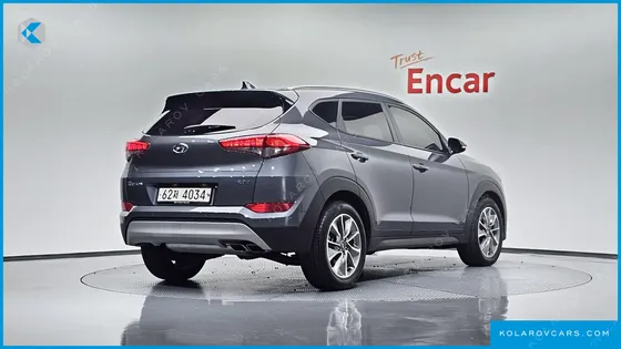 HYUNDAI TUCSON DIESEL 2.0 2WD