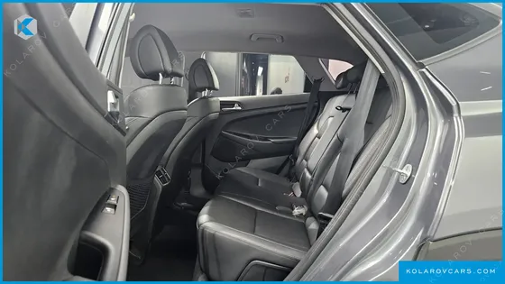 HYUNDAI TUCSON DIESEL 2.0 2WD