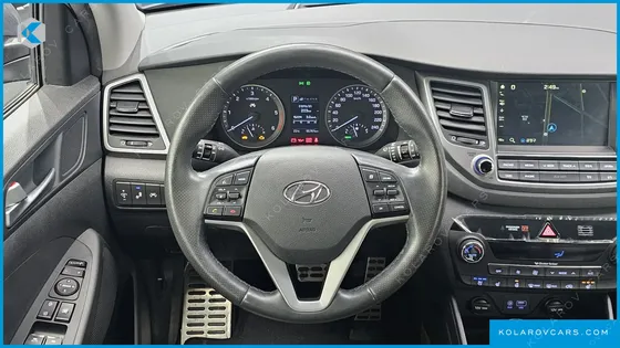 HYUNDAI TUCSON DIESEL 2.0 2WD