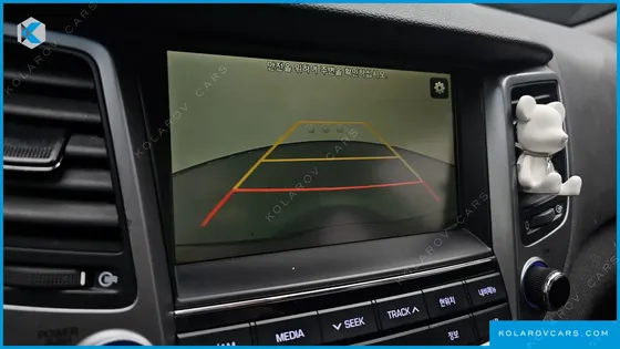 HYUNDAI TUCSON DIESEL 2.0 2WD