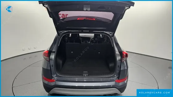 HYUNDAI TUCSON DIESEL 2.0 2WD