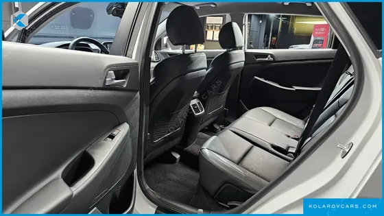 HYUNDAI TUCSON DIESEL 2.0 2WD