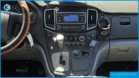 HYUNDAI STAREX 4WD SCHOOL BUS