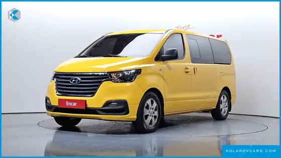 HYUNDAI STAREX WAGON 12-SEATER