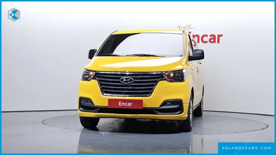 HYUNDAI STAREX WAGON 12-SEATER