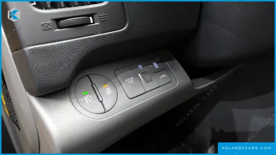 HYUNDAI STAREX WAGON 12-SEATER