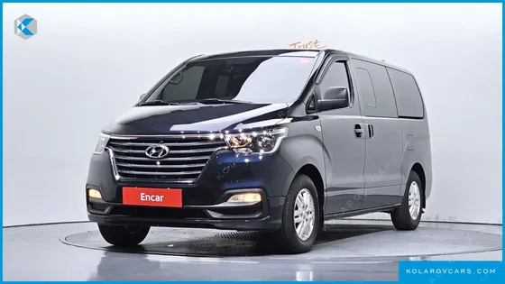 HYUNDAI STAREX VAN 5-SEATER